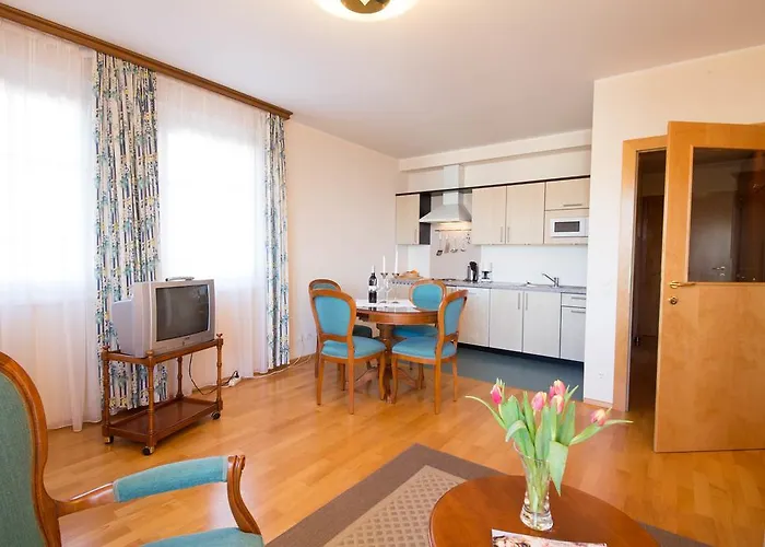 מלון Werzer Strandcasino 4*